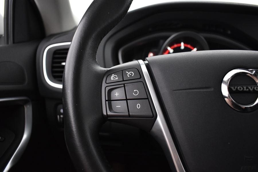 Volvo V40 vaihtoauto