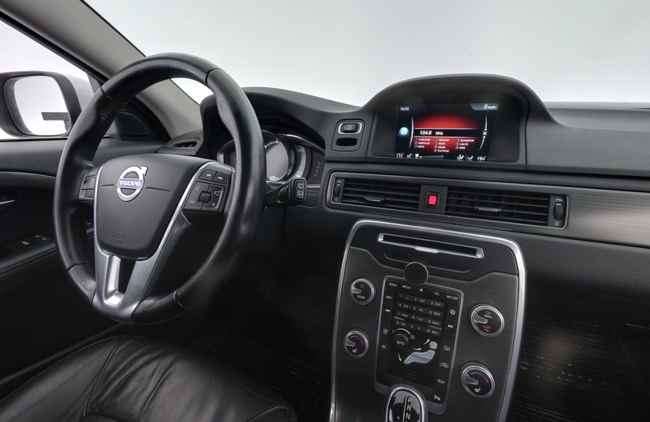 Volvo XC70 vaihtoauto