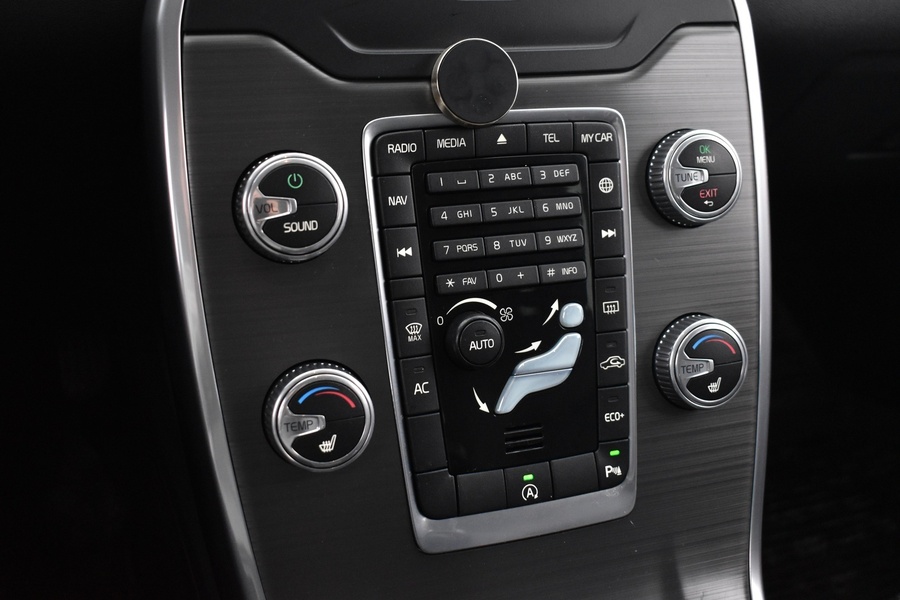 Volvo XC70 vaihtoauto