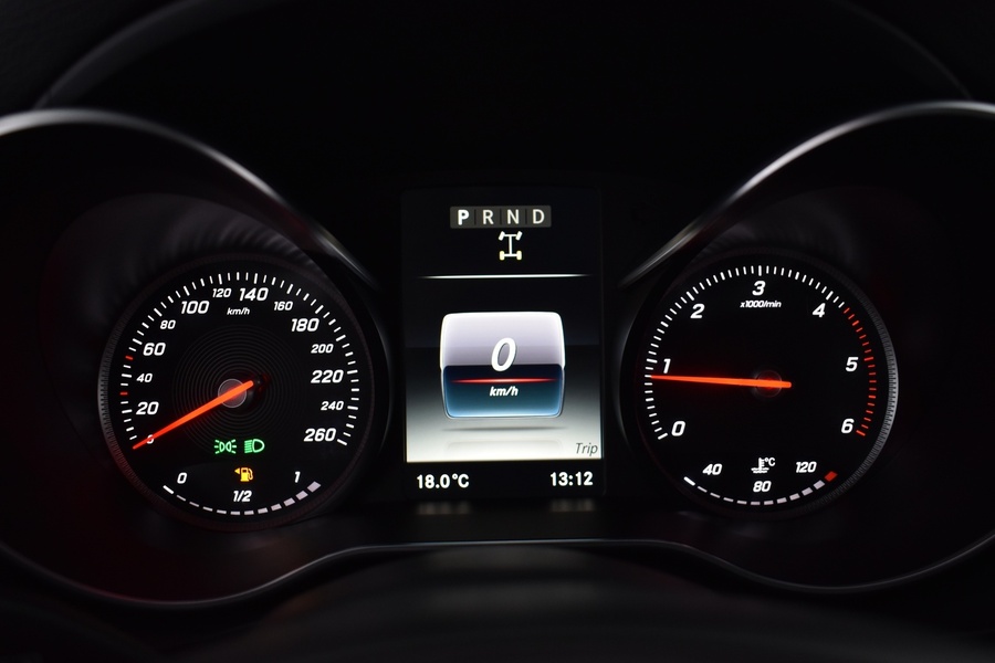 Mercedes-Benz X vaihtoauto