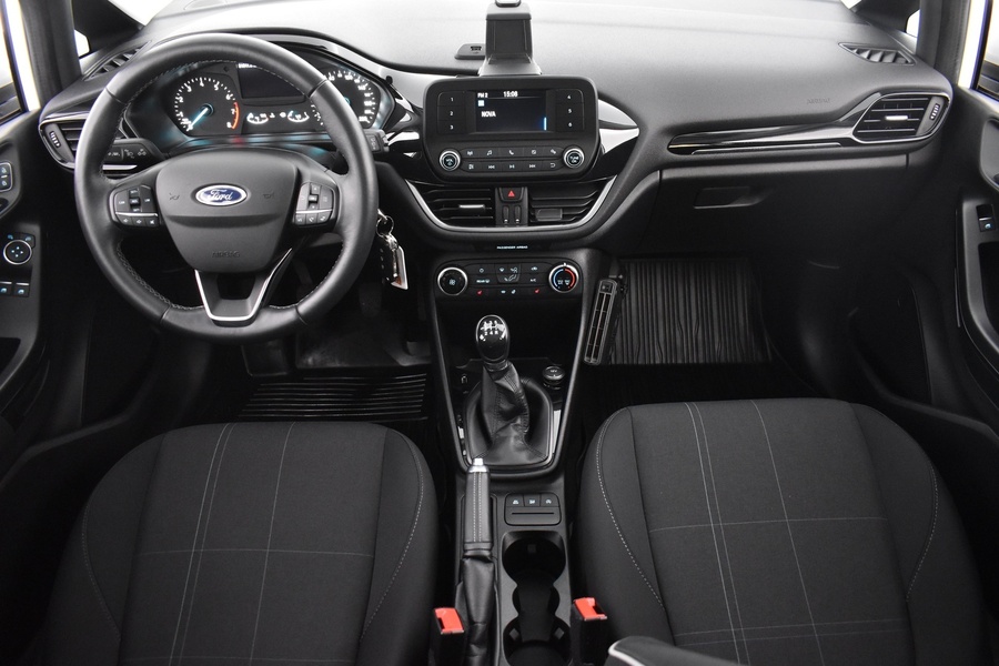 Ford Fiesta vaihtoauto