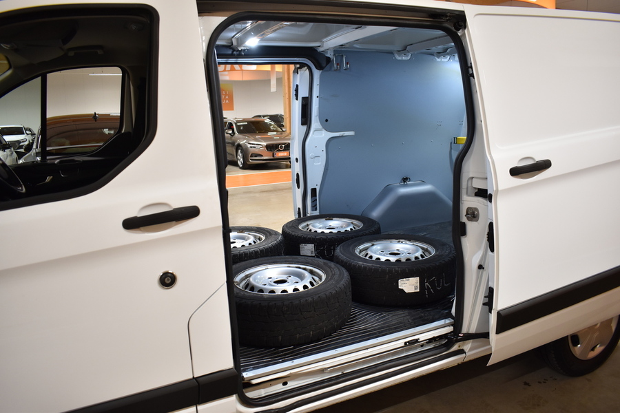 Ford Transit Custom vaihtoauto