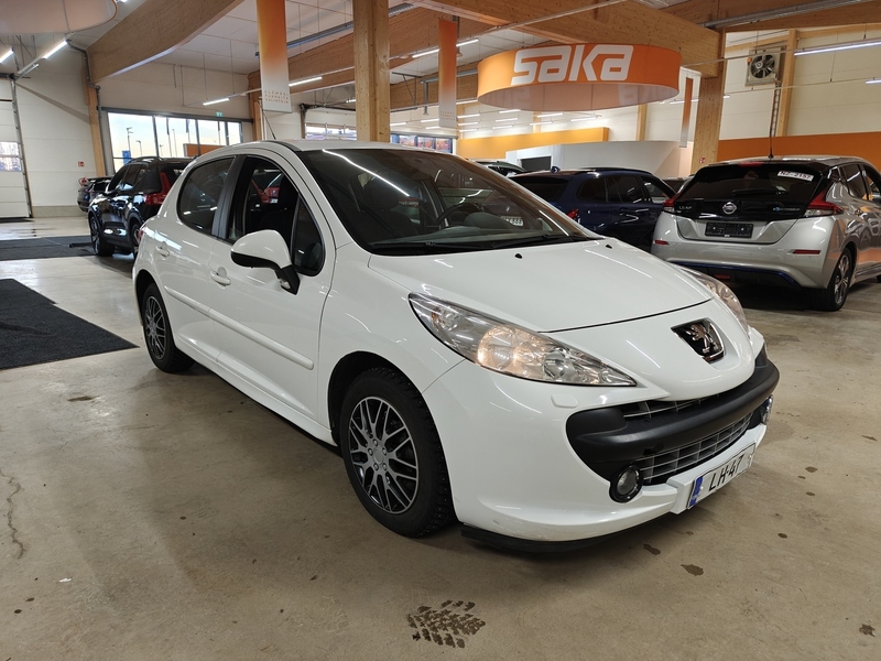 Peugeot 207 vaihtoauto