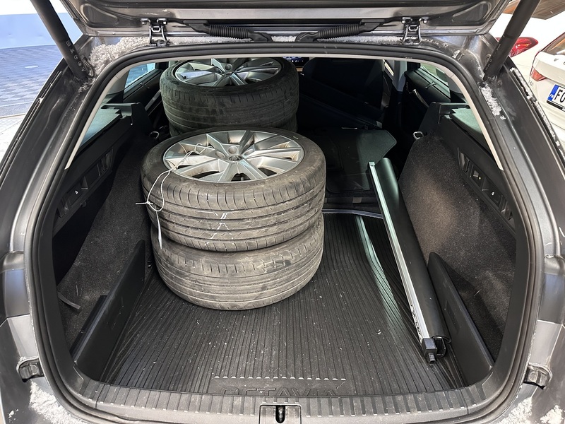 Skoda Octavia vaihtoauto