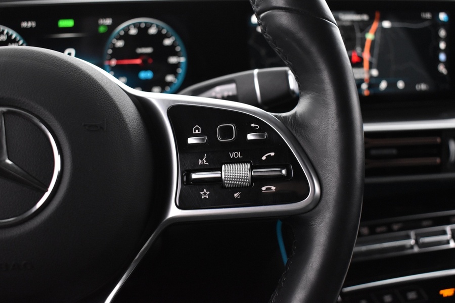 Mercedes-Benz EQC vaihtoauto