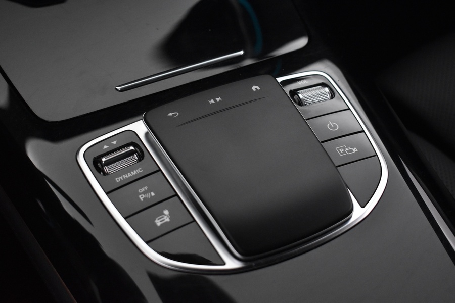 Mercedes-Benz EQC vaihtoauto