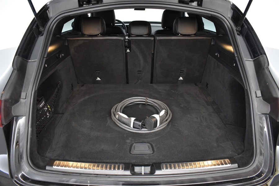 Mercedes-Benz EQC vaihtoauto