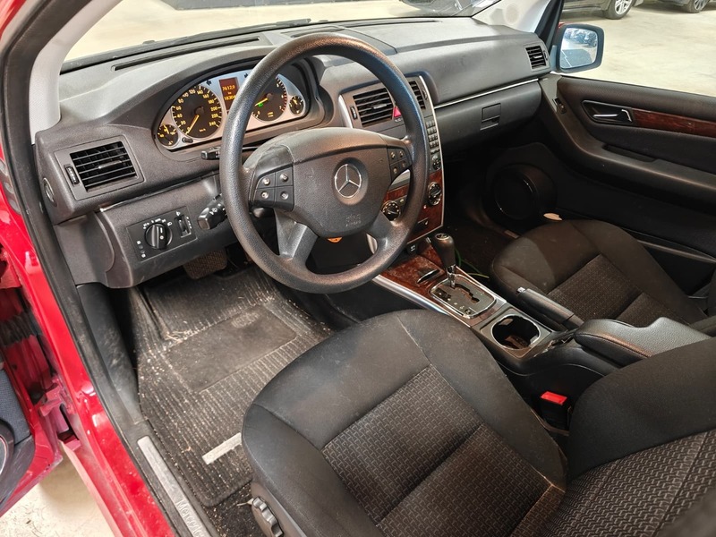 Mercedes-Benz B vaihtoauto