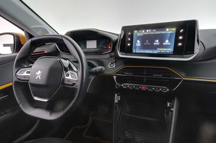 Peugeot e-208 vaihtoauto