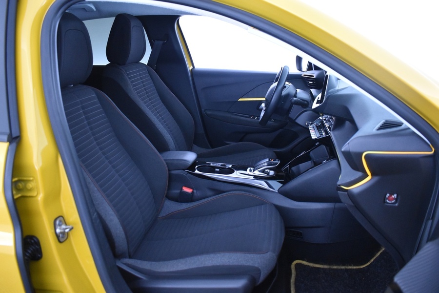 Peugeot e-208 vaihtoauto