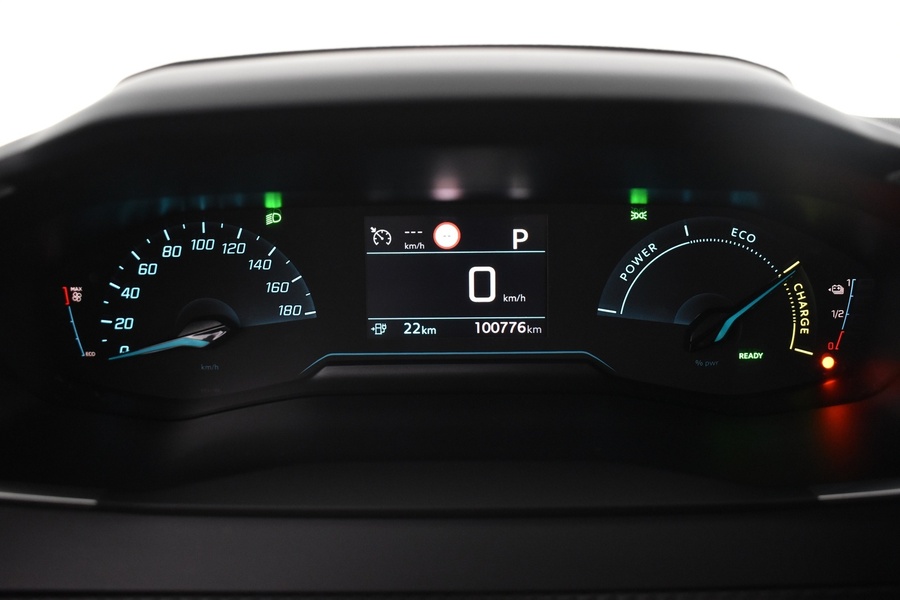 Peugeot e-208 vaihtoauto