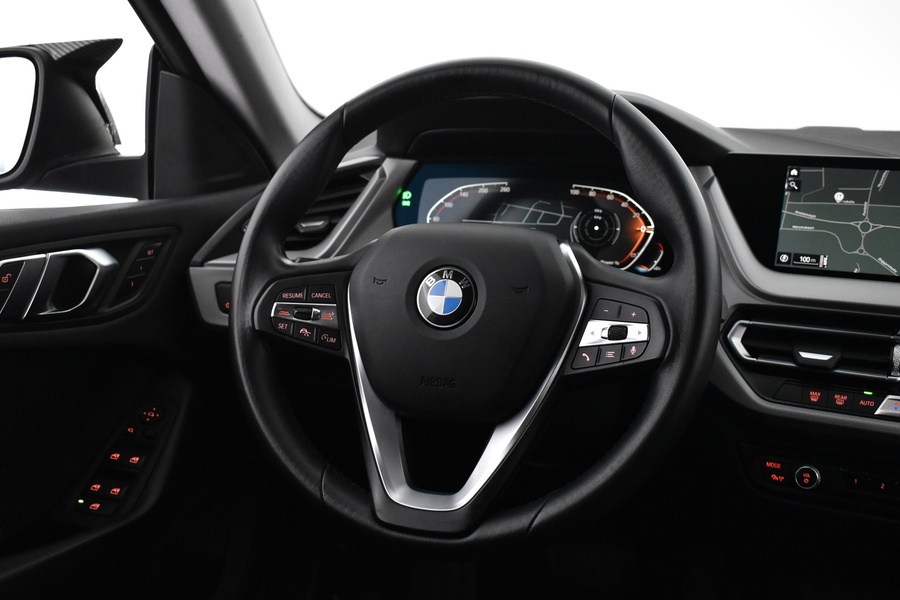 BMW 218 vaihtoauto
