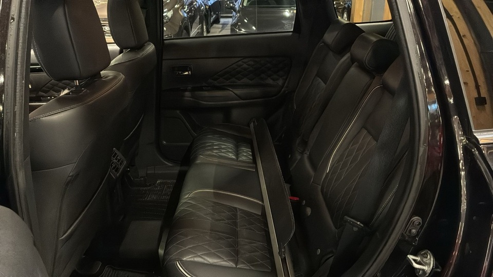 Mitsubishi Outlander vaihtoauto