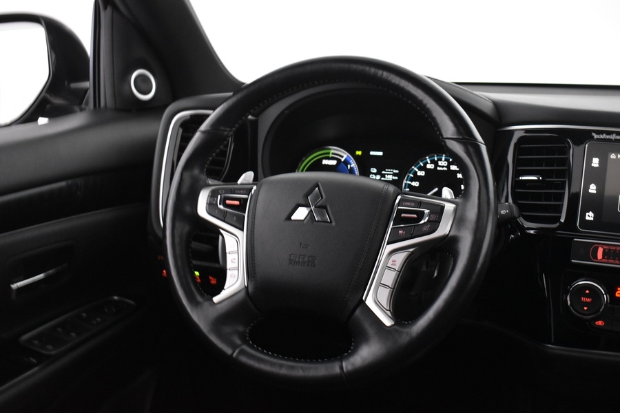 Mitsubishi Outlander vaihtoauto