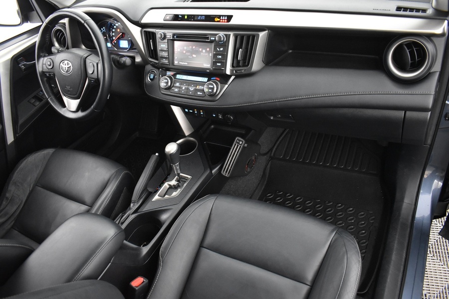 Toyota RAV4 vaihtoauto