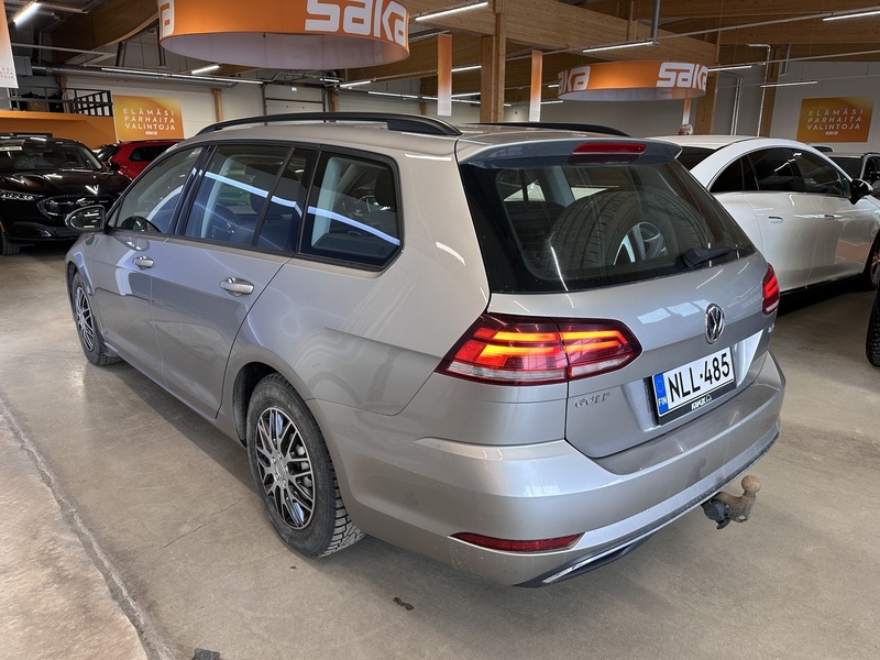 Volkswagen Golf vaihtoauto
