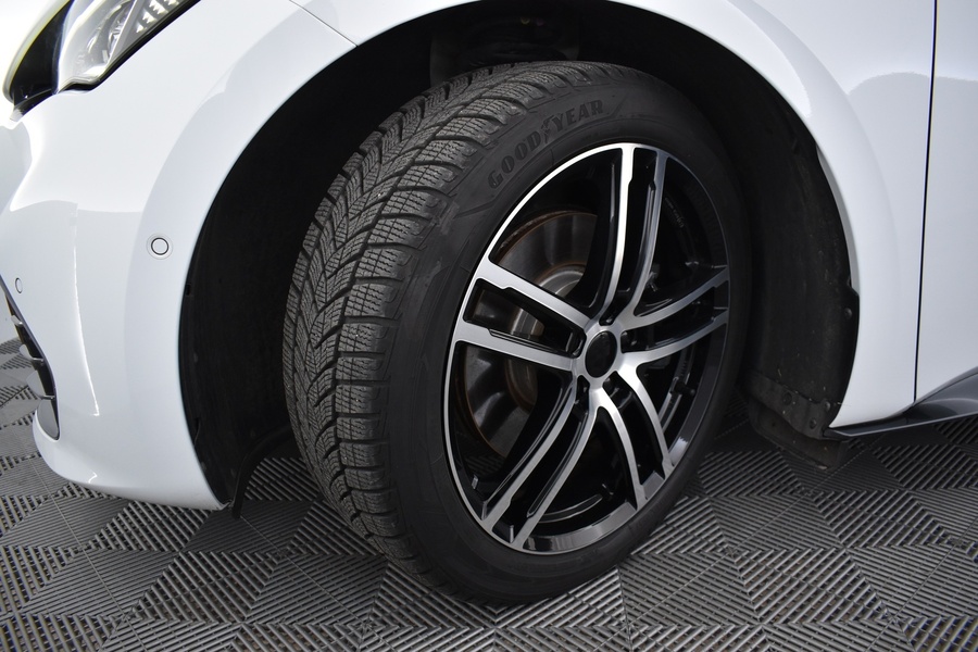 Cupra Born vaihtoauto