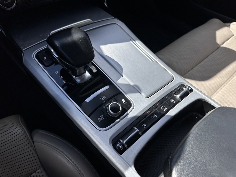 Kia Stinger vaihtoauto