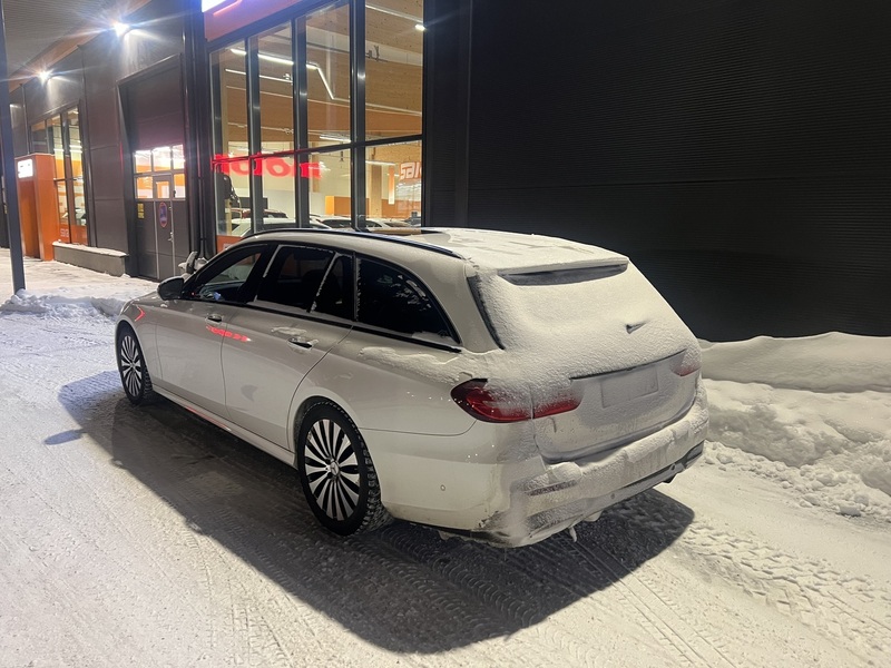 Mercedes-Benz E vaihtoauto