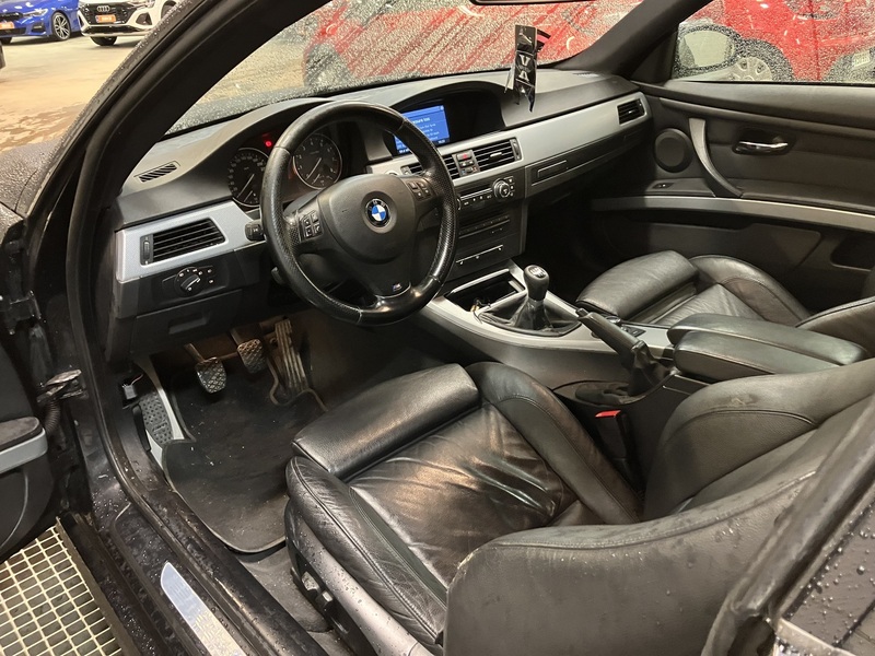 BMW 325 vaihtoauto