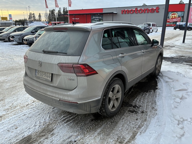 Volkswagen Tiguan vaihtoauto