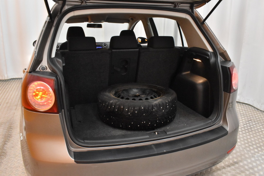 Volkswagen Golf Plus vaihtoauto