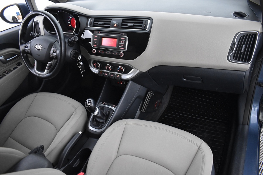 Kia Rio vaihtoauto