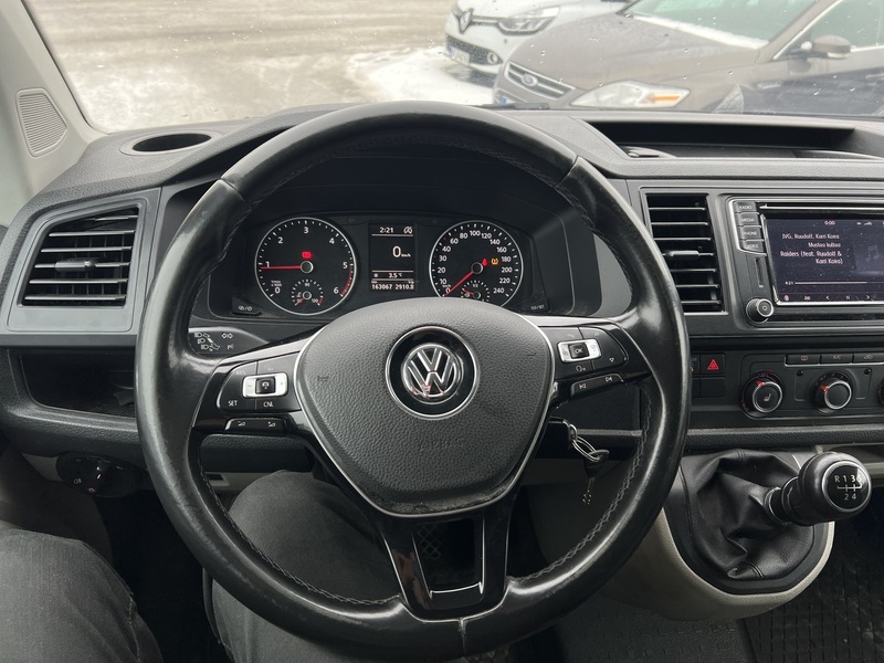 Volkswagen Transporter vaihtoauto