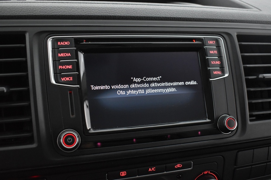 Volkswagen Transporter vaihtoauto