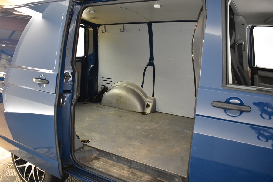 Volkswagen Transporter vaihtoauto