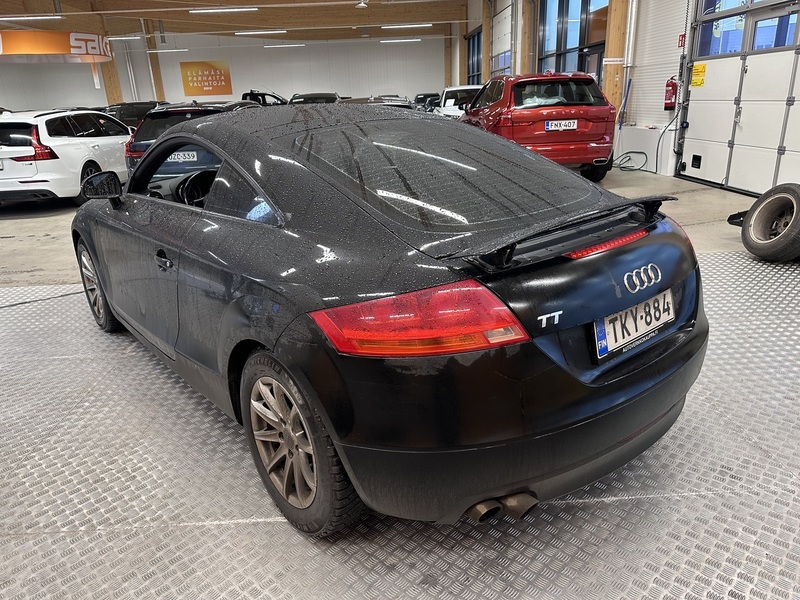 Audi TT vaihtoauto