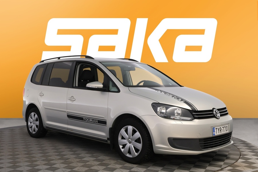 Volkswagen Touran vaihtoauto