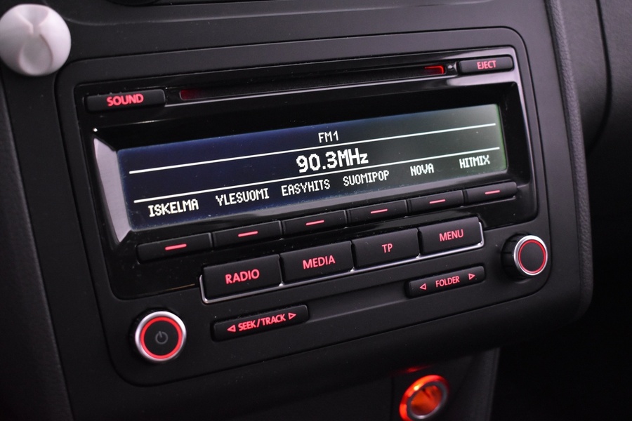 Volkswagen Touran vaihtoauto