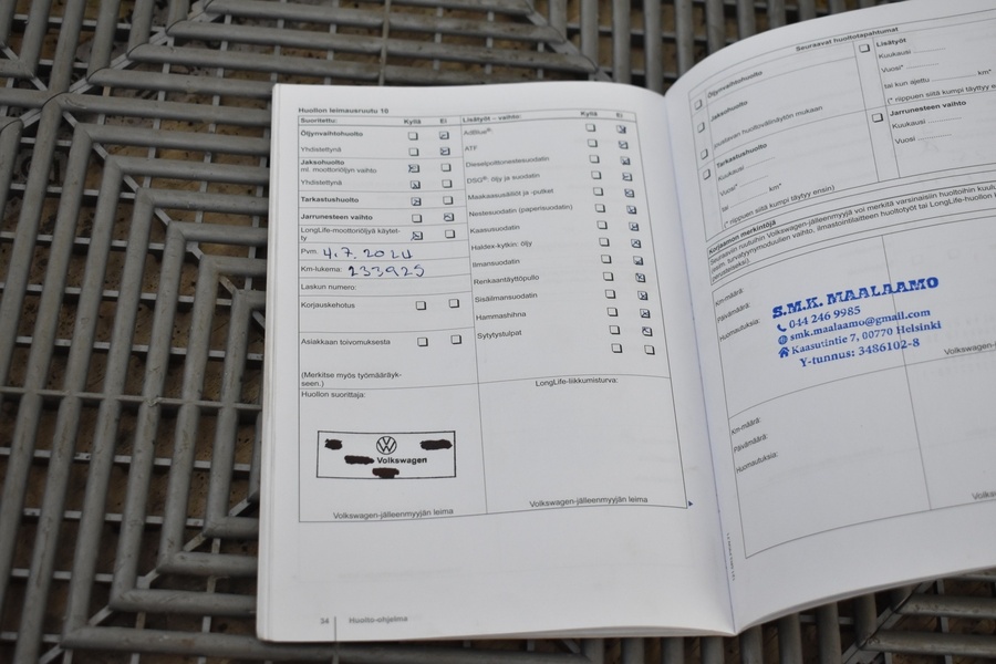 Volkswagen Touran vaihtoauto