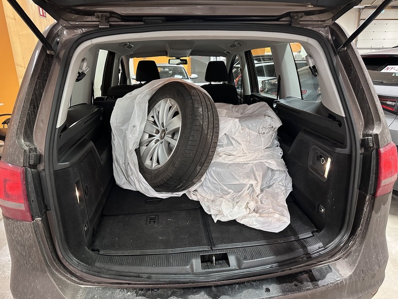 Volkswagen Sharan vaihtoauto