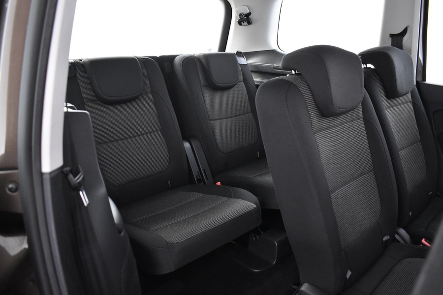 Volkswagen Sharan vaihtoauto