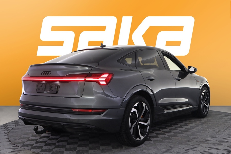 Audi e-tron vaihtoauto