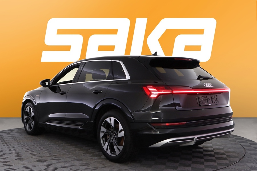 Audi e-tron vaihtoauto