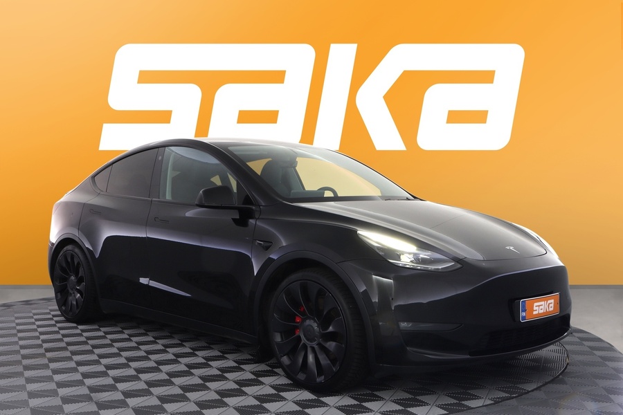 Tesla Model Y vaihtoauto