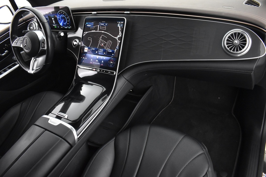 Mercedes-Benz EQE vaihtoauto