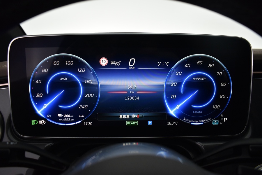 Mercedes-Benz EQE vaihtoauto