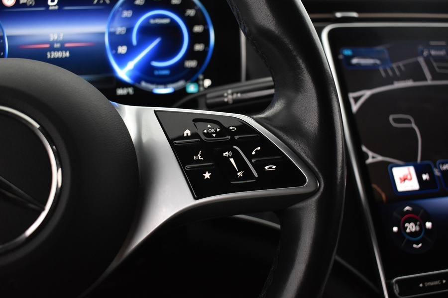 Mercedes-Benz EQE vaihtoauto