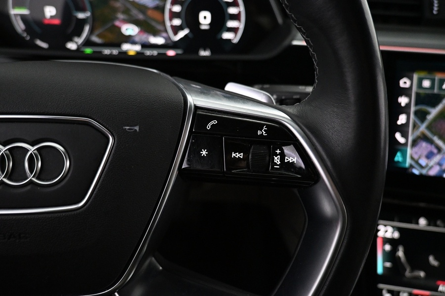 Audi Q8 e-tron vaihtoauto