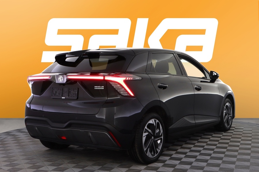 MG MG4 vaihtoauto