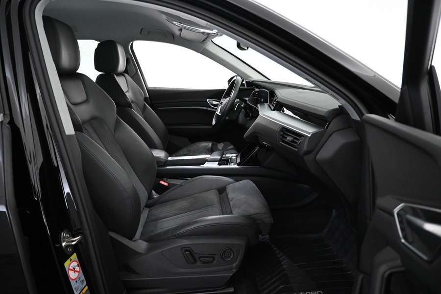Audi e-tron vaihtoauto