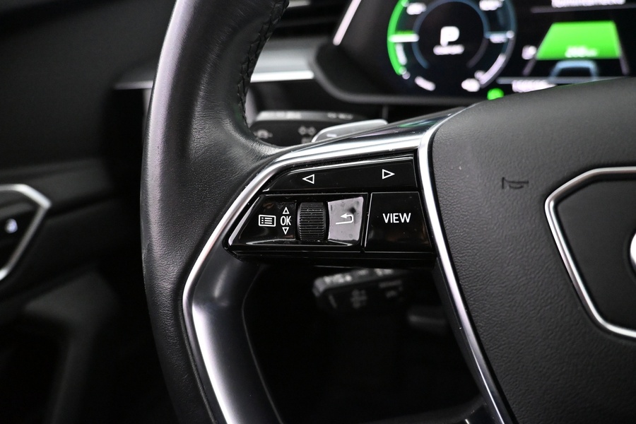 Audi e-tron vaihtoauto