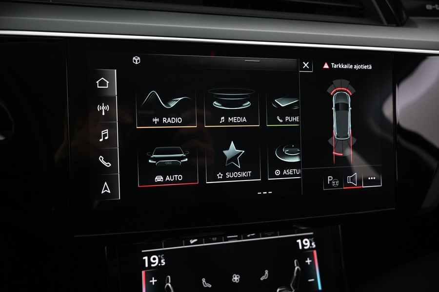 Audi e-tron vaihtoauto