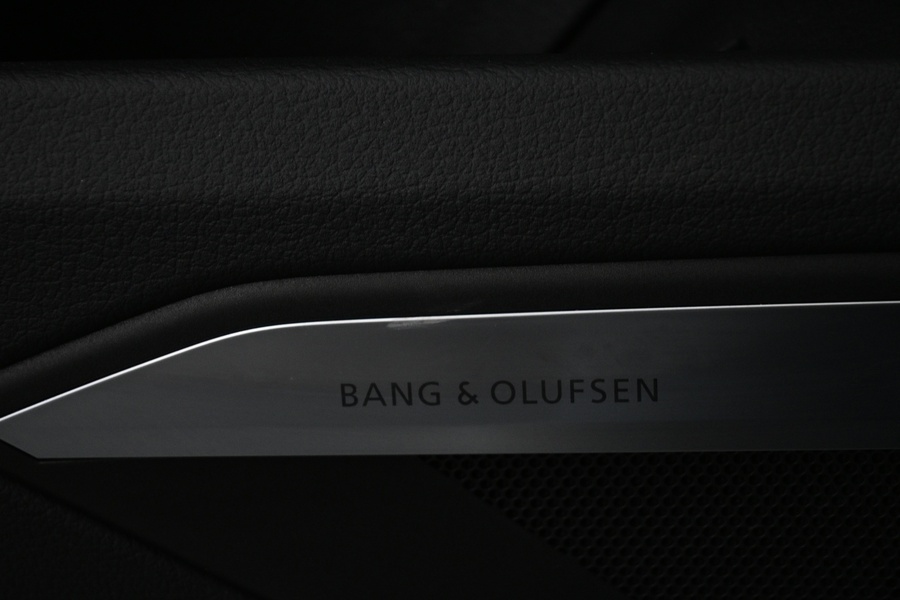 Audi Q8 e-tron vaihtoauto