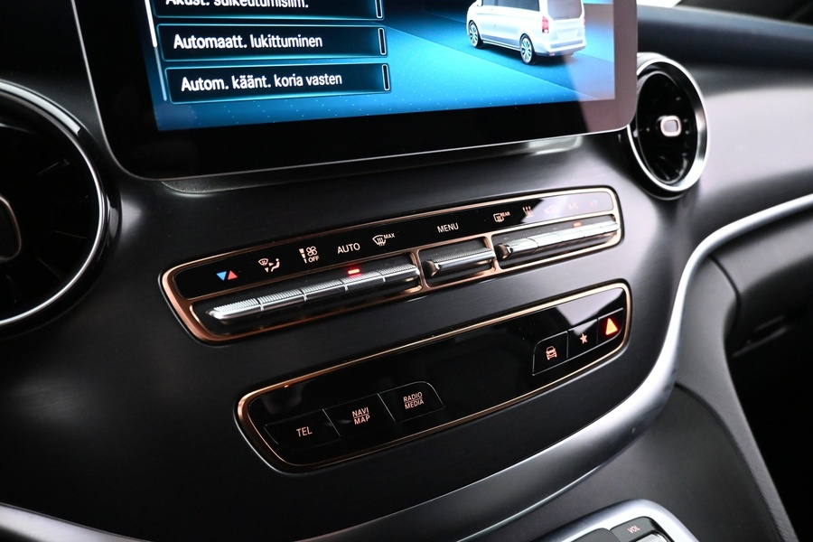 Mercedes-Benz EQV vaihtoauto