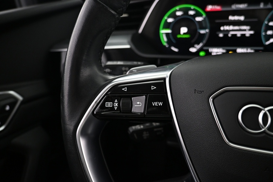 Audi e-tron vaihtoauto